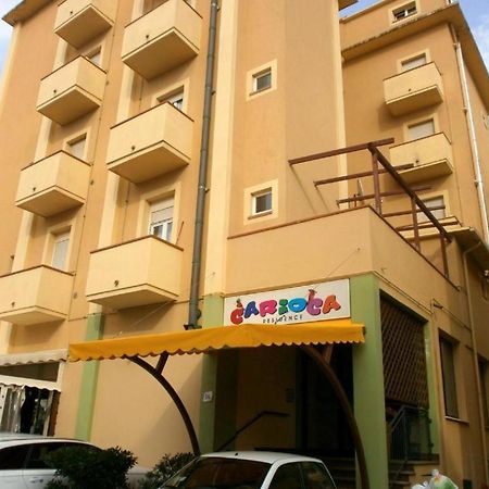 Residence Carioca Ріміні Екстер'єр фото