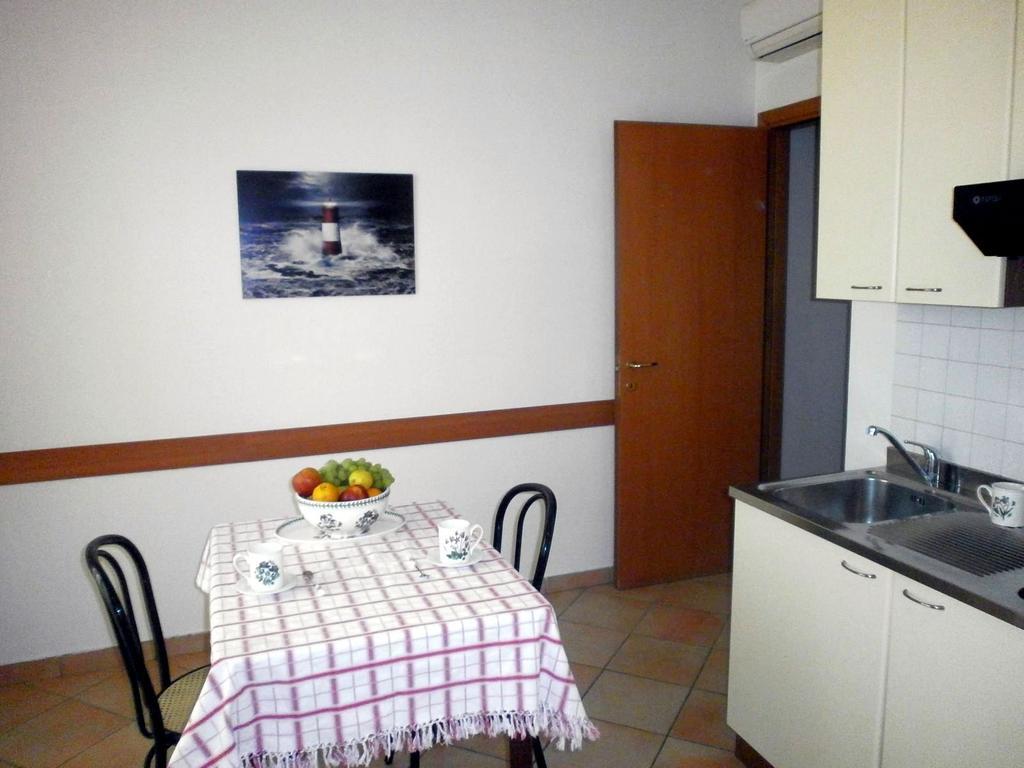 Residence Carioca Ріміні Екстер'єр фото