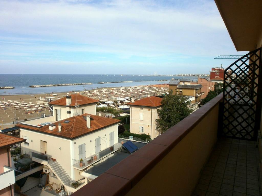 Residence Carioca Ріміні Номер фото